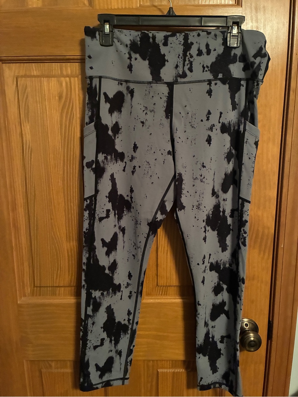 Zyia Gray and Black Splatter Print High-Waist Leggings
